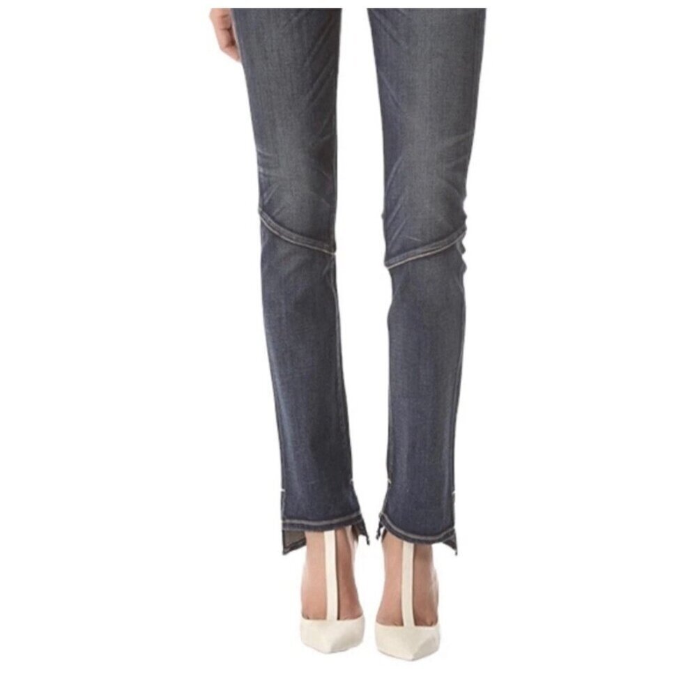 Textile Elizabeth and James Taylor Jeans size 25 bootcut. Blue Denim - Picture 2 of 9